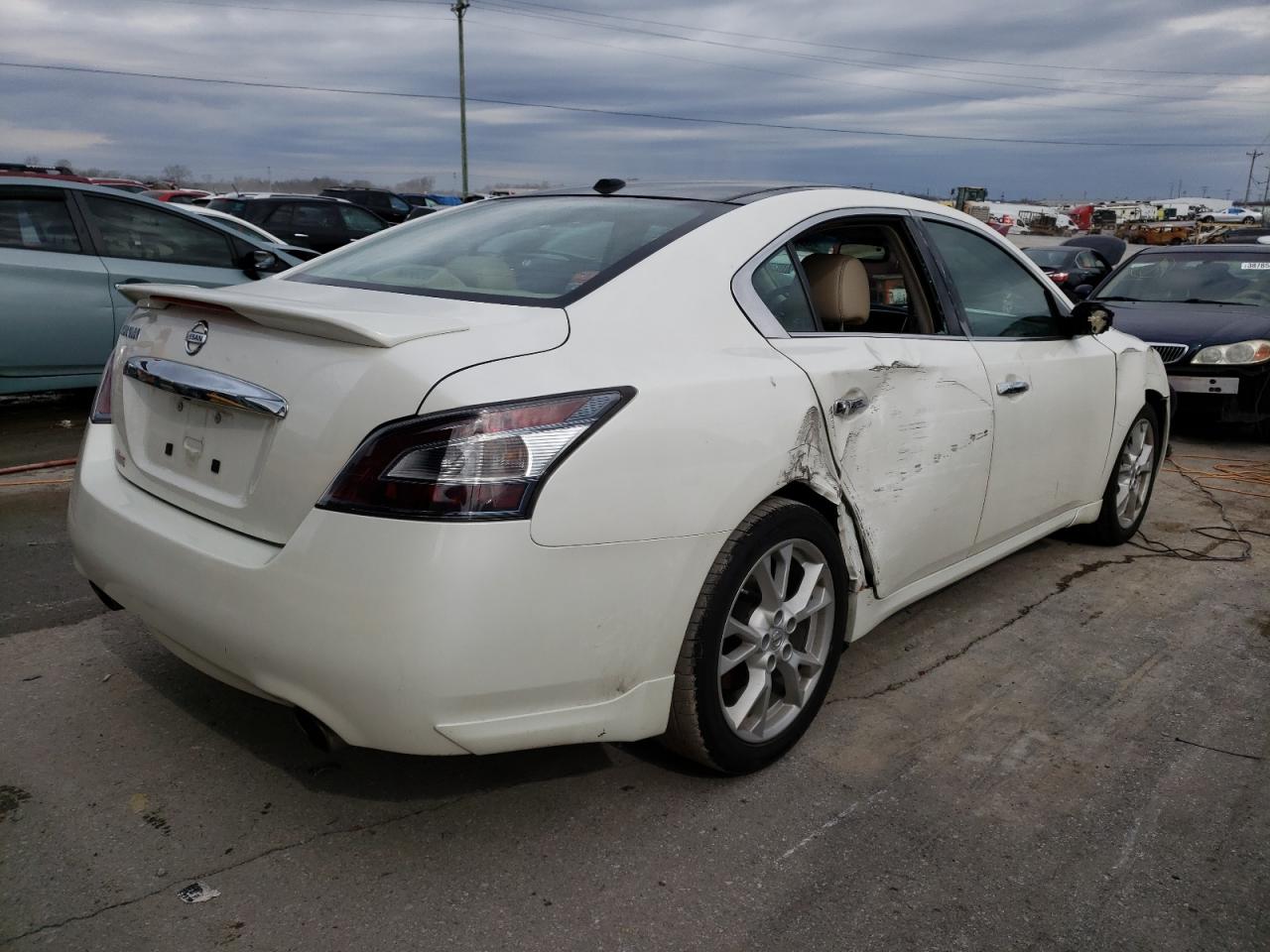 Photo 4 from auction – 2013 NISSAN MAXIMA S with VIN 1N4AA5AP2DC839815