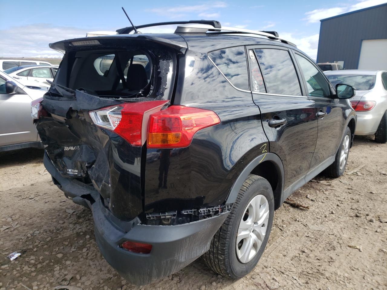 Photo 4 from auction – 2013 TOYOTA RAV4 LE with VIN 2T3BFREV3DW069783