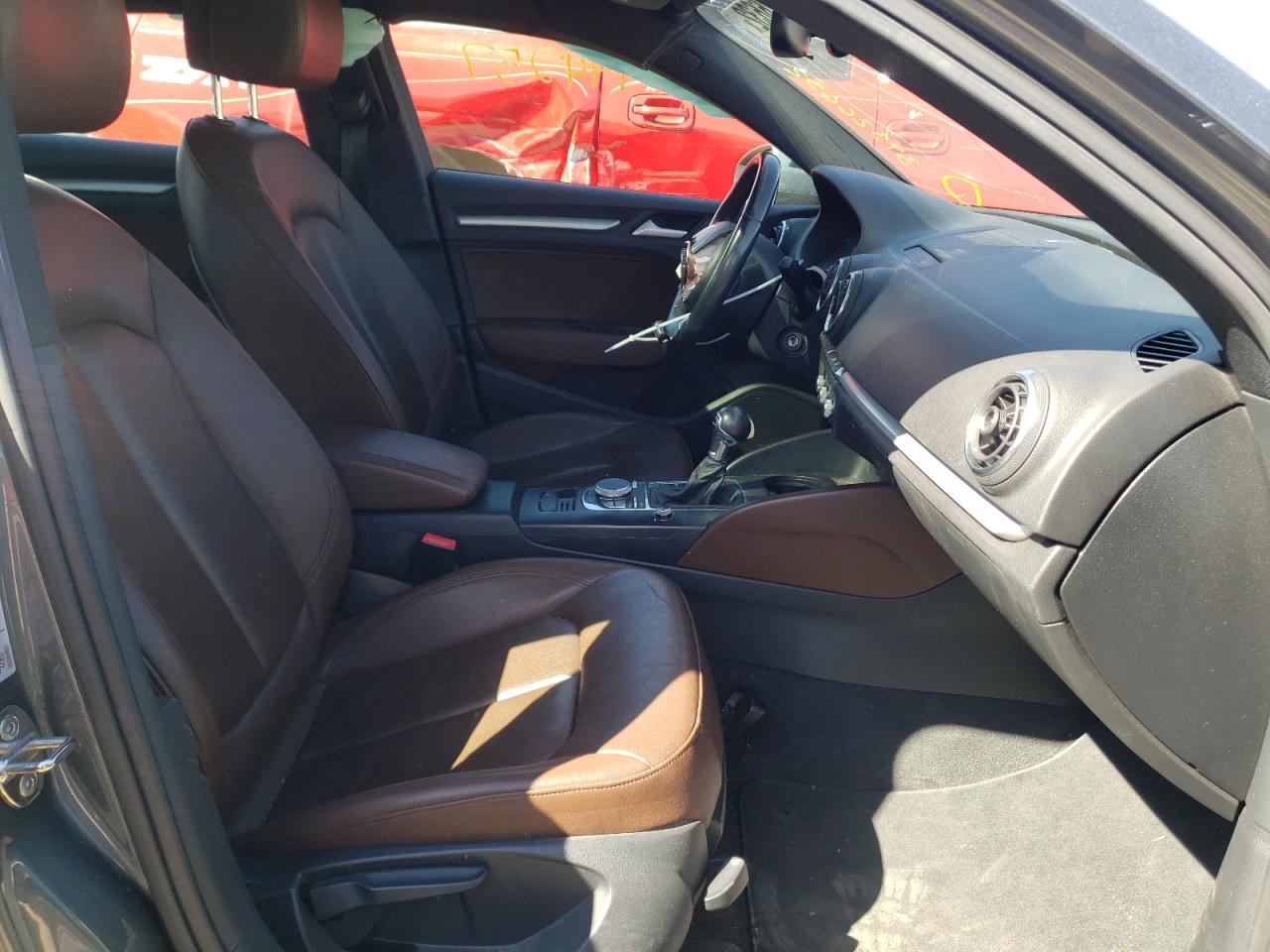 Photo 5 from auction – 2015 AUDI A3 PREMIUM with VIN WAUACGFFXF1013838