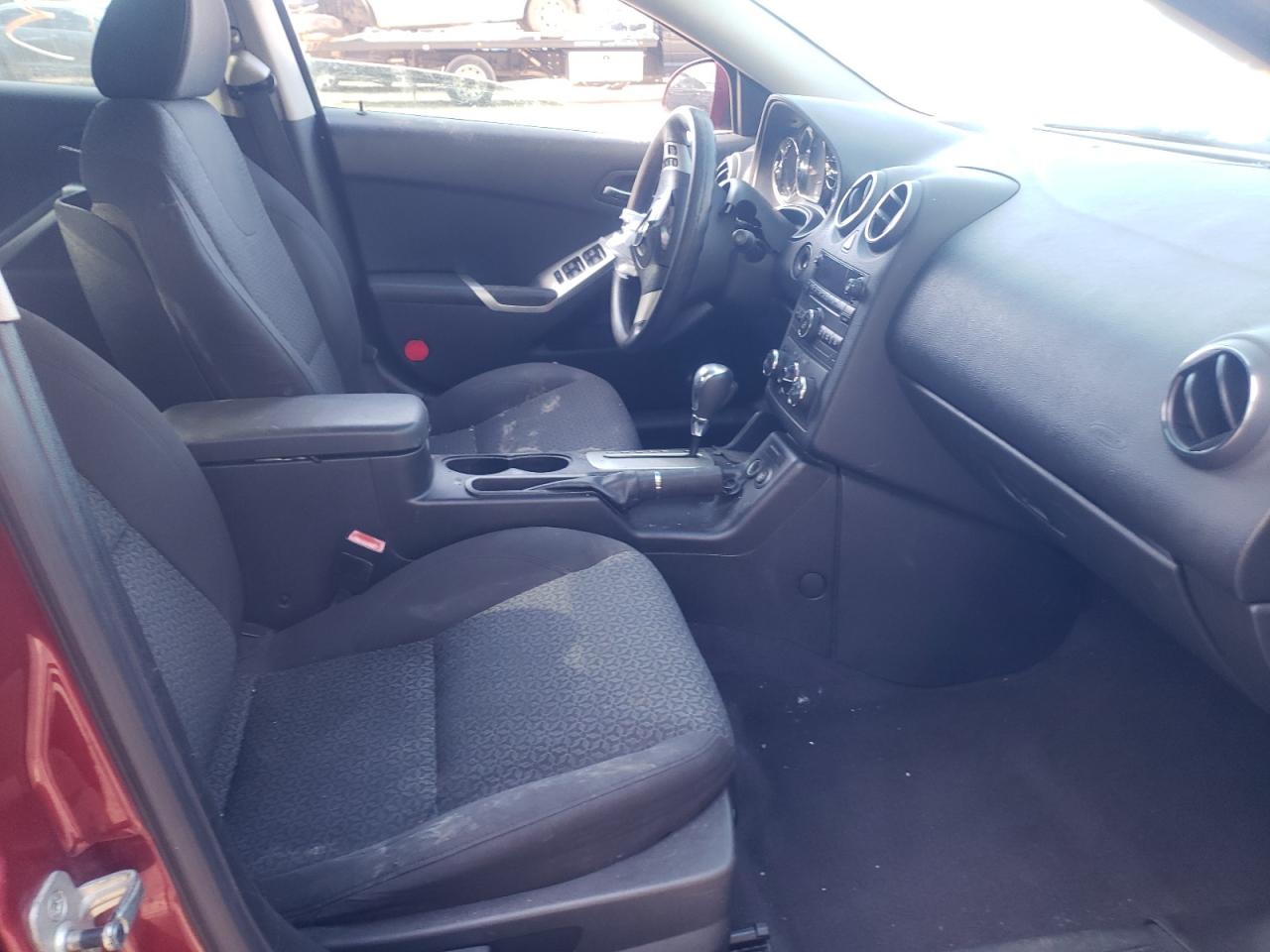 Photo 5 from auction – 2010 PONTIAC G6 with VIN 1G2ZA5E01A4125839