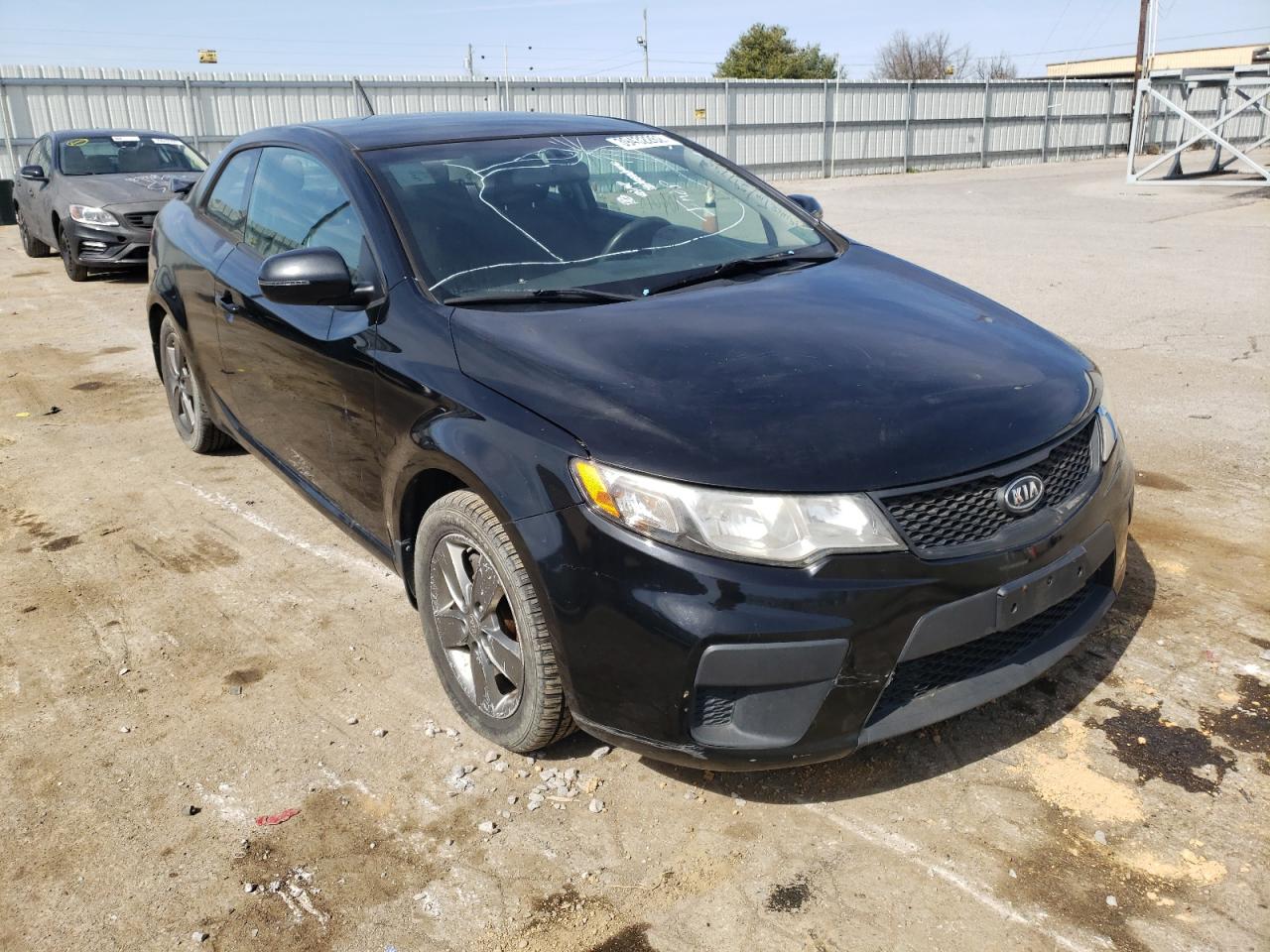 KIA FORTE EX 2012 z numerem VIN KNAFU6A23C5597795 - Zdjęcie z aukcji