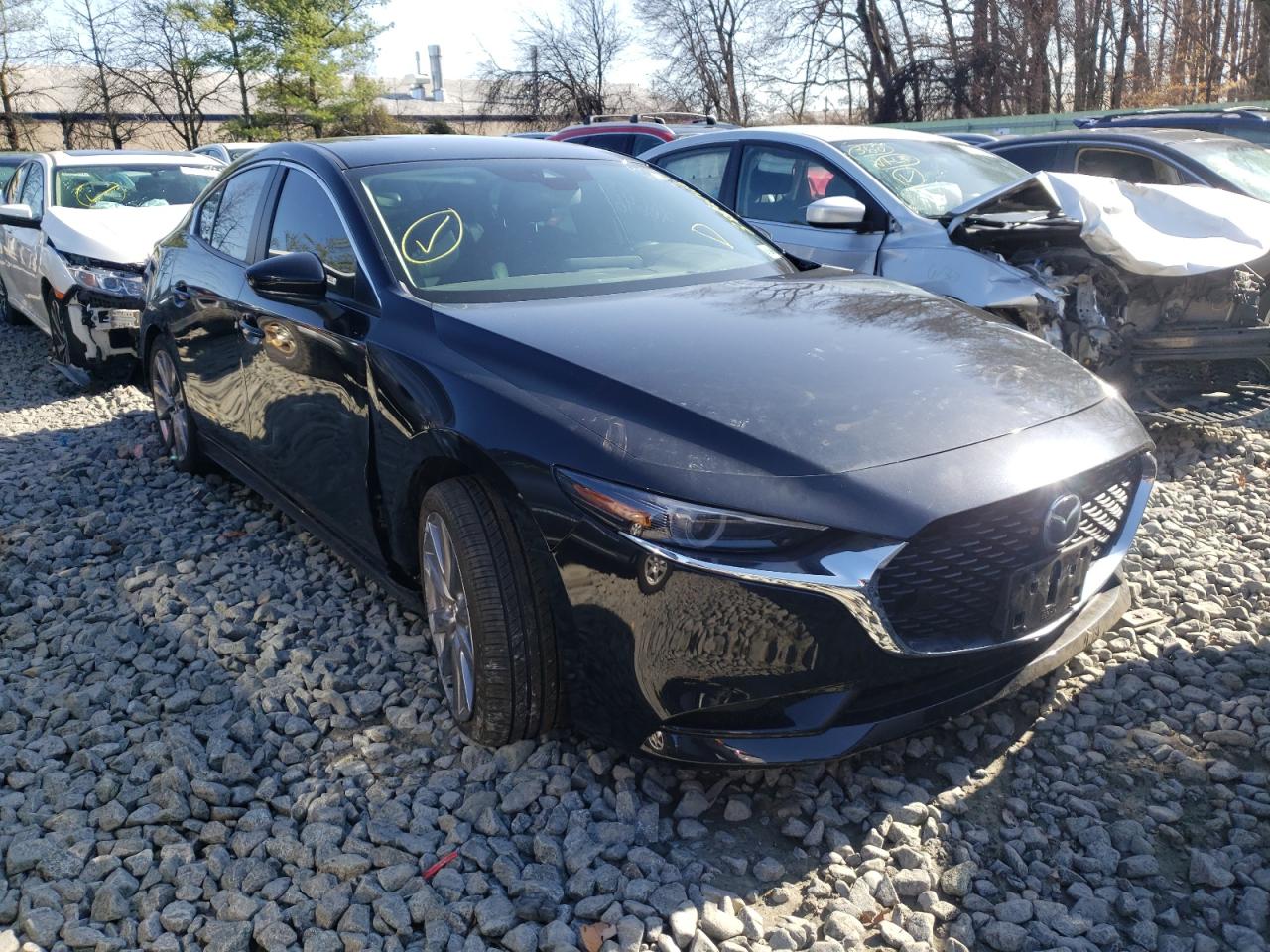 MAZDA 3 SELECT 2019 with VIN 3MZBPAAL3KM106412 - Photo from auction