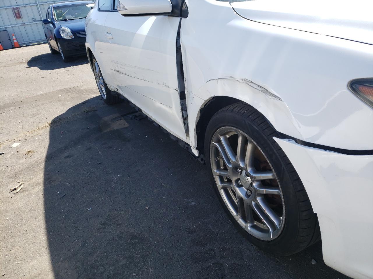 Photo 9 from auction – 2008 SCION TC with VIN JTKDE167580271332