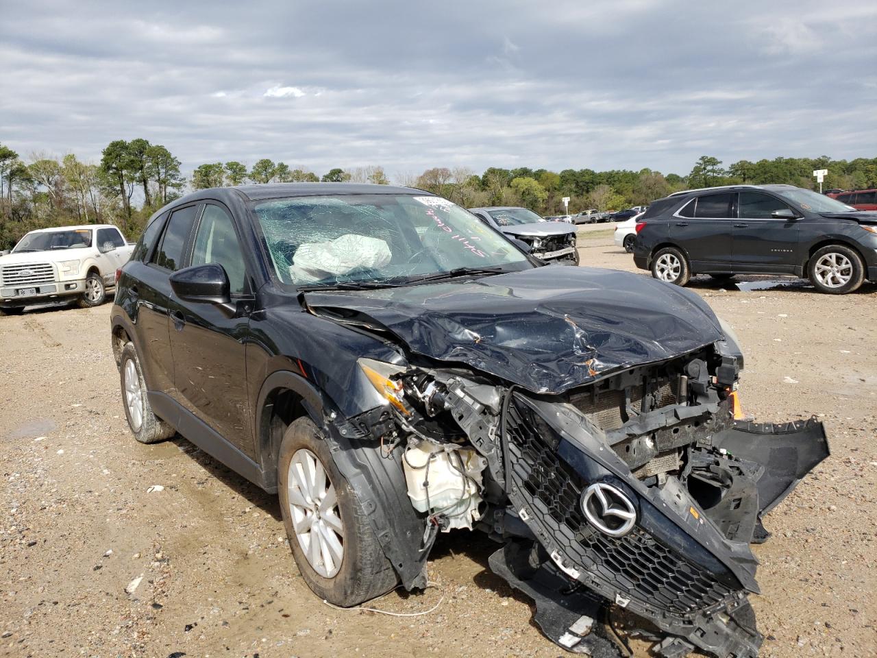 MAZDA CX-5 TOURI 2014 with VIN JM3KE2CY8E0355908 - Photo from auction