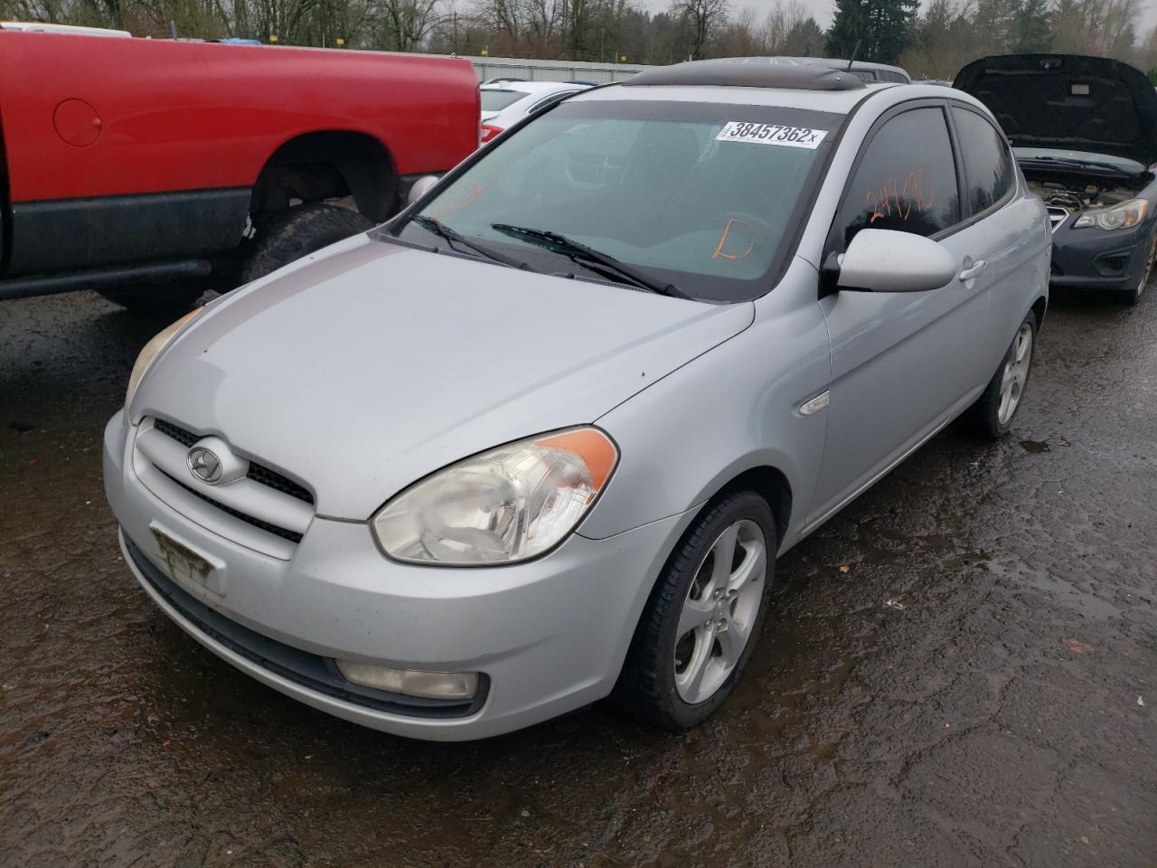 Photo 2 from auction – 2008 HYUNDAI ACCENT SE with VIN KMHCN36C68U077151