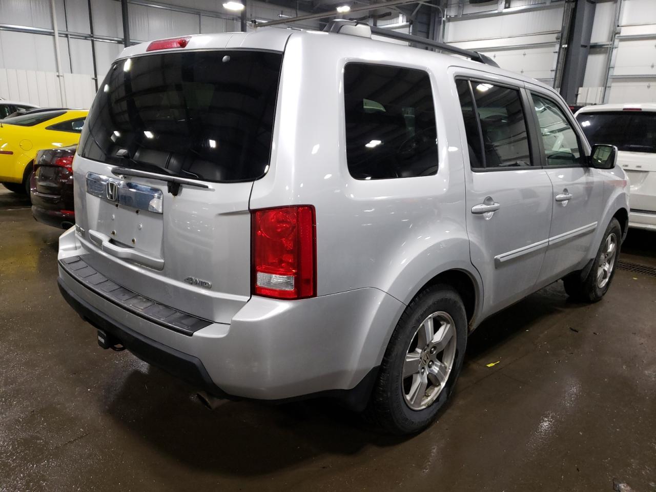 Photo 4 from auction – 2009 HONDA PILOT EX with VIN 5FNYF484X9B008475