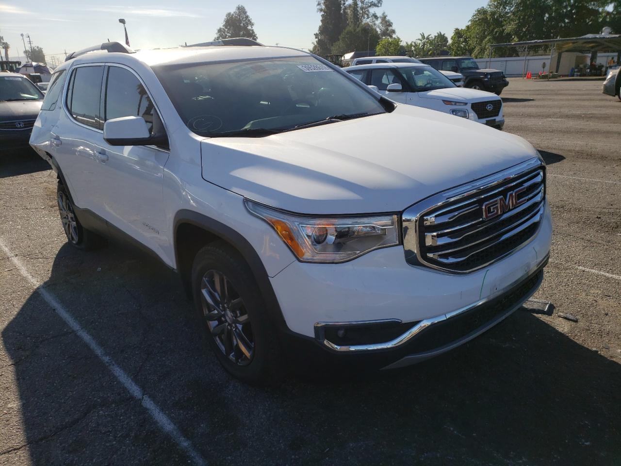 Photo 1 from auction – 2017 GMC ACADIA SLT with VIN 1GKKNMLS2HZ277694
