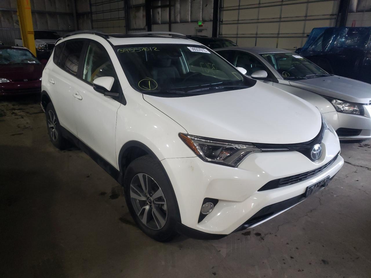 Photo 1 from auction – 2018 TOYOTA RAV4 ADVEN with VIN JTMRFREV1JJ201464