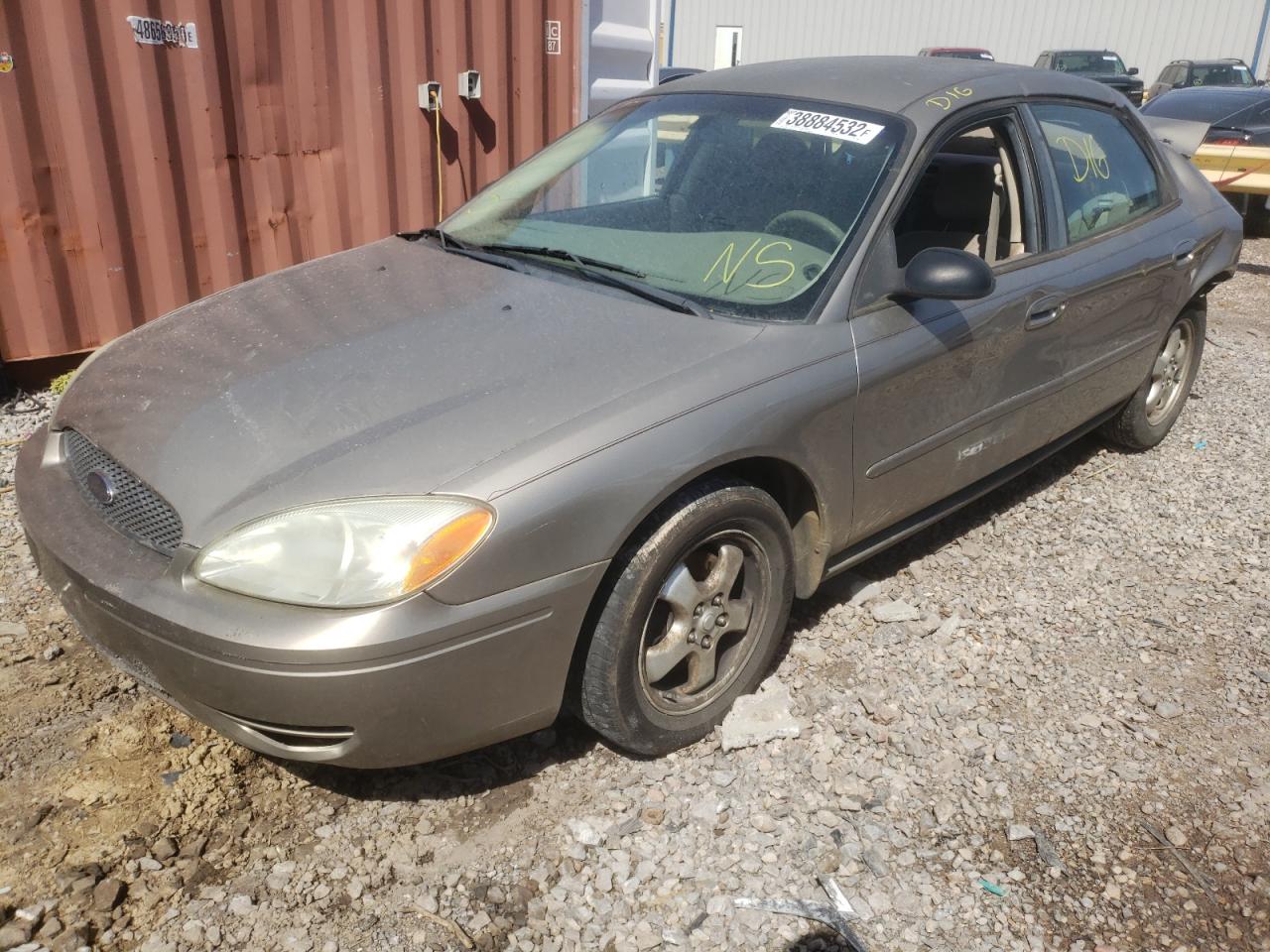 Photo 2 from auction – 2005 FORD TAURUS SE with VIN 1FAFP53255A136664