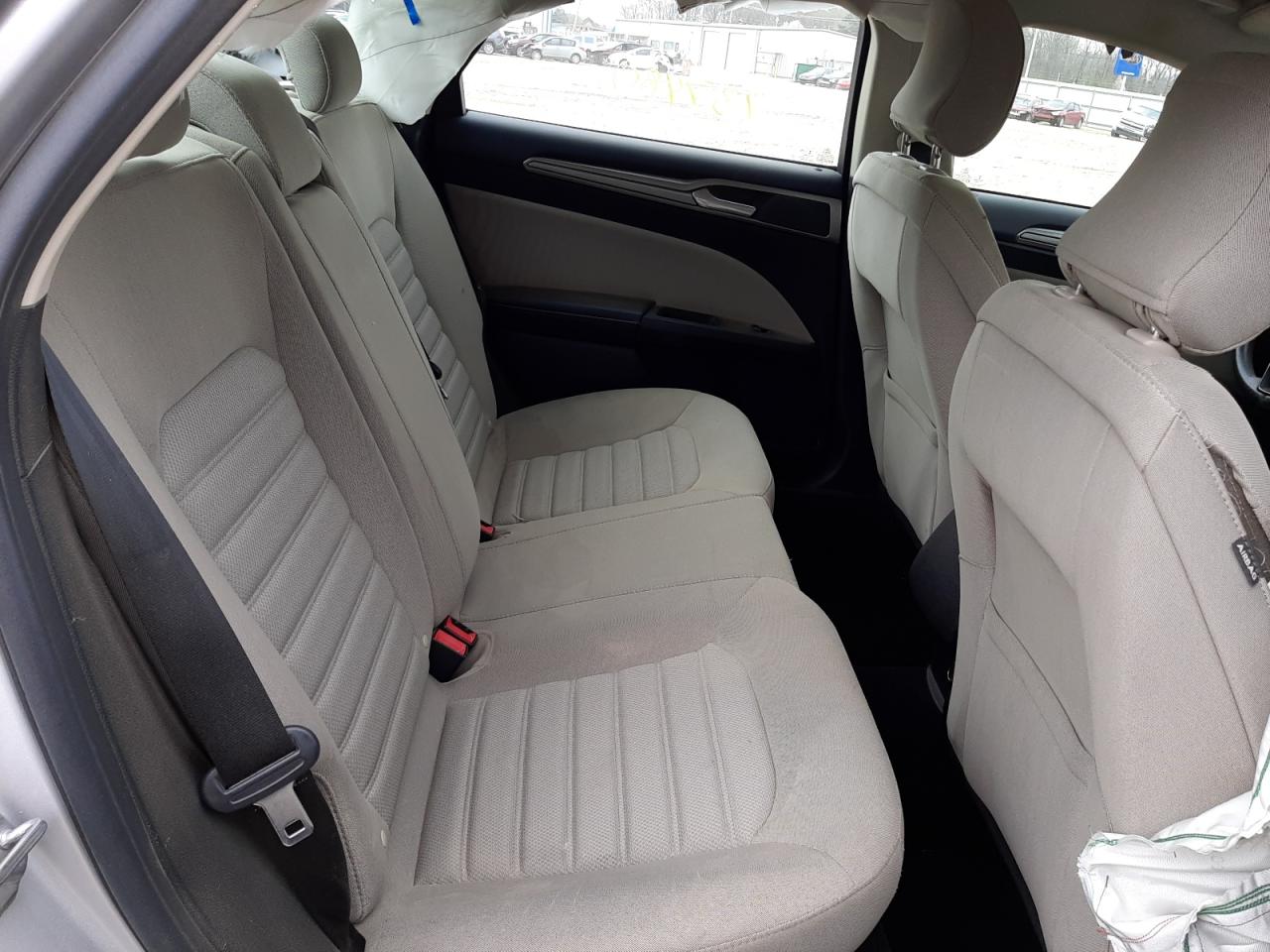 Photo 6 from auction – 2017 FORD FUSION S with VIN 3FA6P0G73HR198602