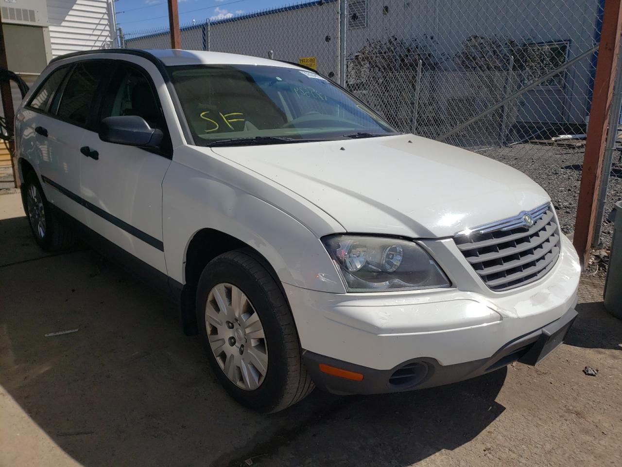 CHRYSLER PACIFICA 2005 with VIN 2C8GM48L85R555878 - Photo from auction