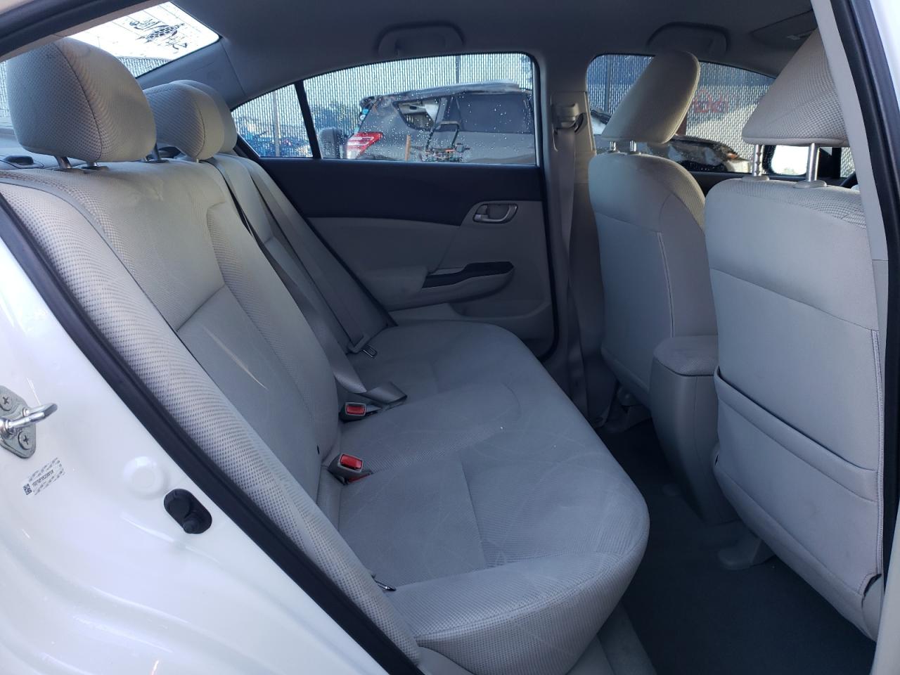 Photo 6 from auction – 2012 HONDA CIVIC LX with VIN 19XFB2F55CE008108