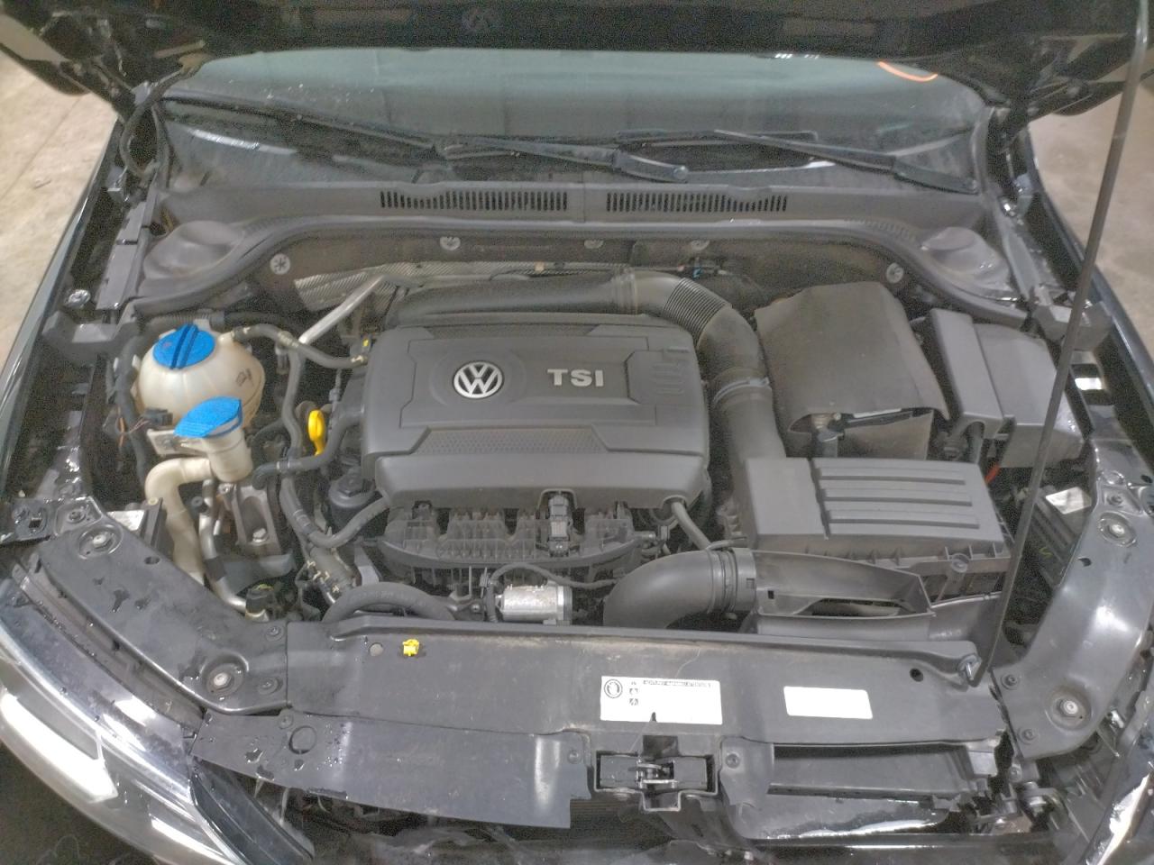 Photo 7 from auction – 2016 VOLKSWAGEN JETTA SEL with VIN 3VWL07AJ4GM343217
