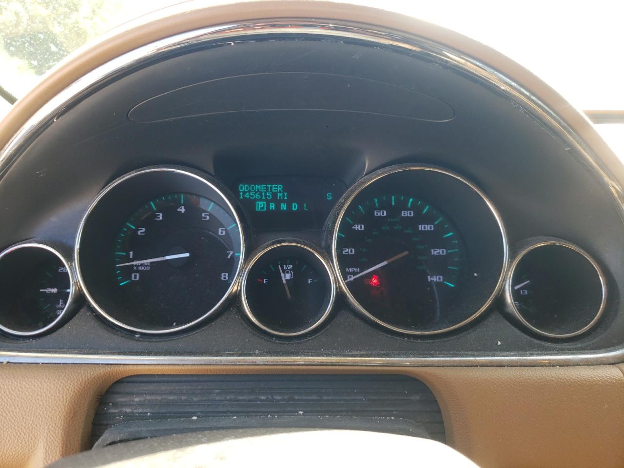 Photo 8 from auction – 2015 BUICK ENCLAVE with VIN 5GAKRBKD2FJ315638