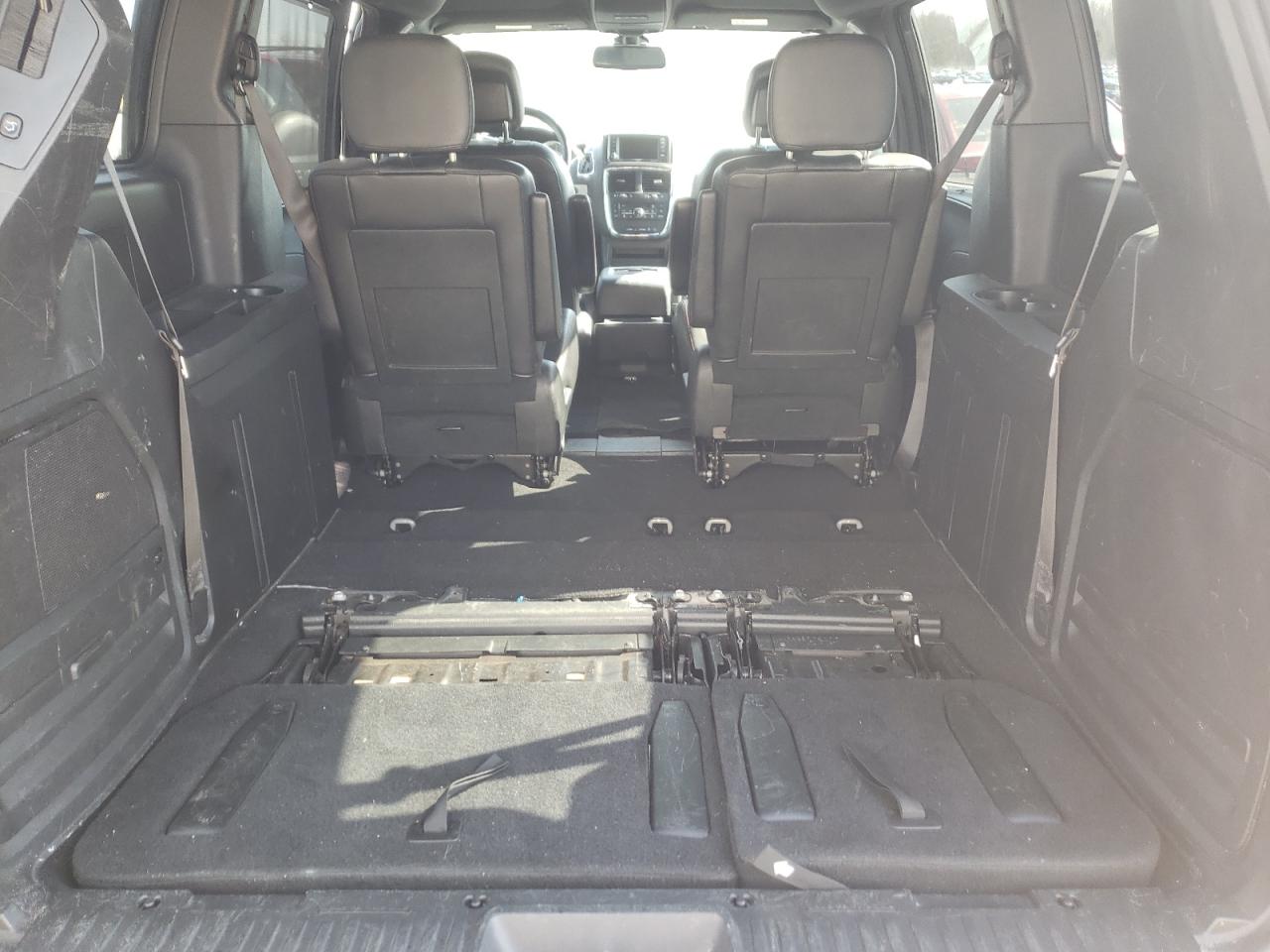 Photo 9 from auction – 2018 DODGE GRAND CARA with VIN 2C4RDGEG4JR346103
