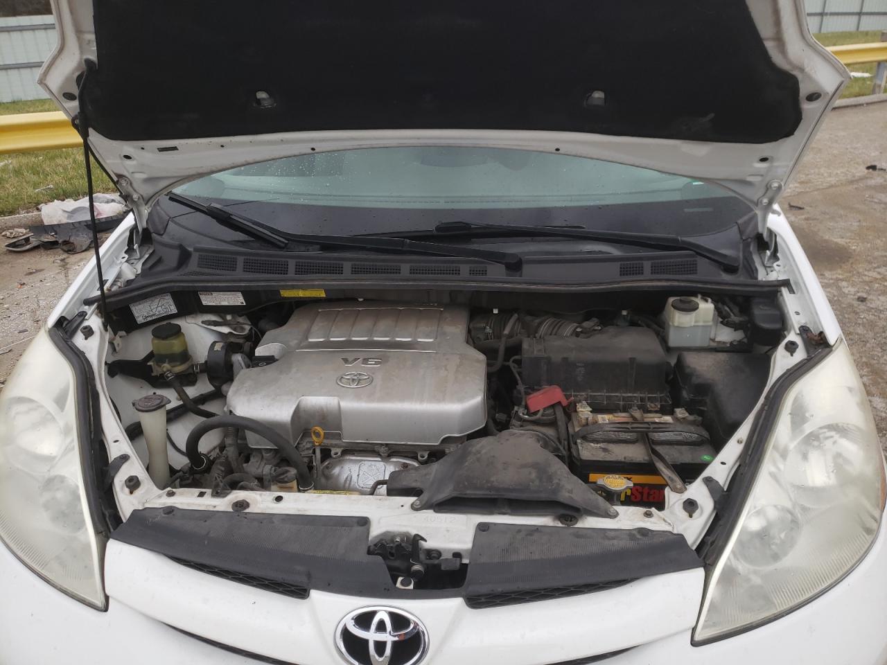 Photo 7 from auction – 2009 TOYOTA SIENNA CE with VIN 5TDZK23C19S276118