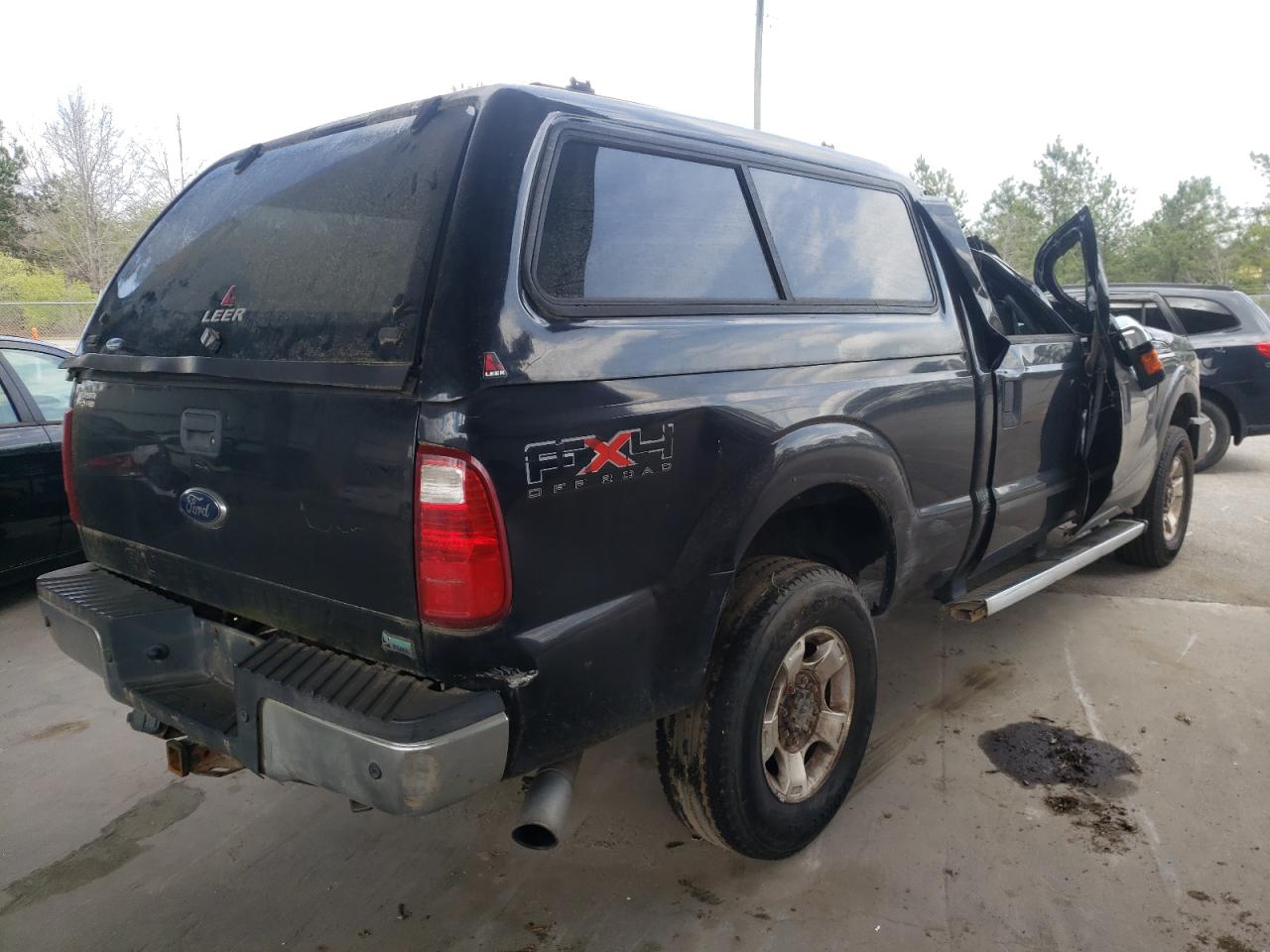 Photo 4 from auction – 2011 FORD F250 SUPER with VIN 1FT7W2B68BEA50225