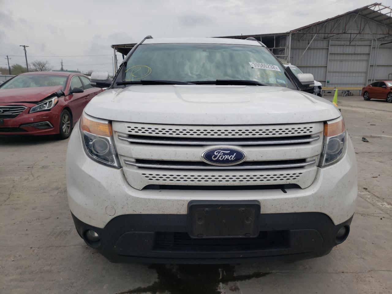 Photo 9 from auction – 2013 FORD EXPLORER L with VIN 1FM5K7F88DGC69927