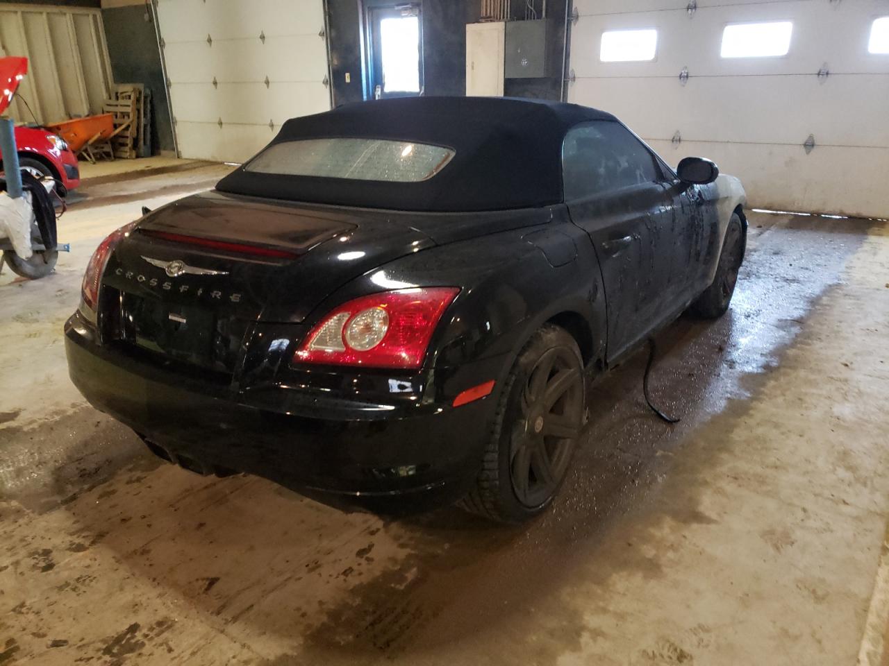 Photo 4 from auction – 2005 CHRYSLER CROSSFIRE with VIN 1C3AN55L75X057630