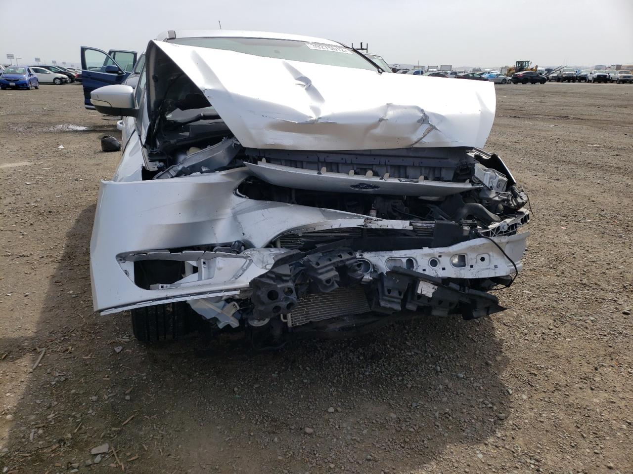 Photo 9 from auction – 2016 FORD FOCUS SE with VIN 1FADP3K27GL306639