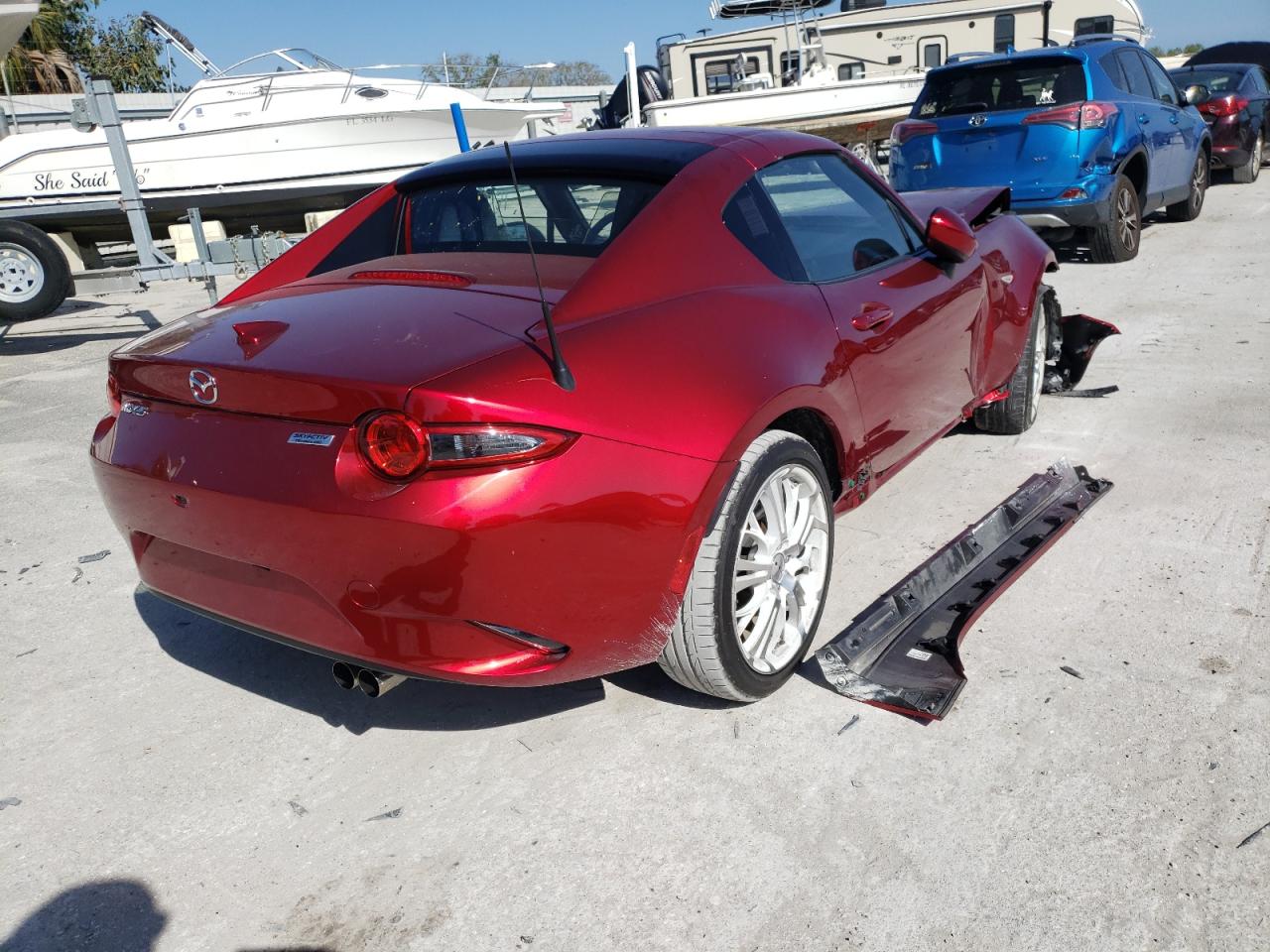 Photo 4 from auction – 2019 MAZDA MX-5 MIATA with VIN JM1NDAM77K0303657