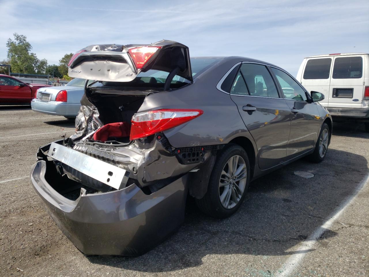 Photo 4 from auction – 2017 TOYOTA CAMRY LE with VIN 4T1BF1FK5HU350472