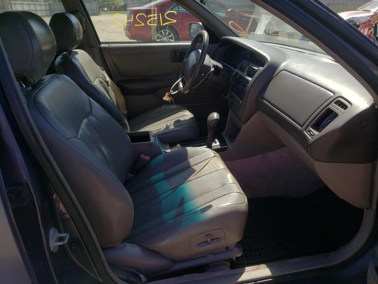 Photo 5 from auction – 1997 TOYOTA AVALON XL with VIN 4T1BF12B8VU173515