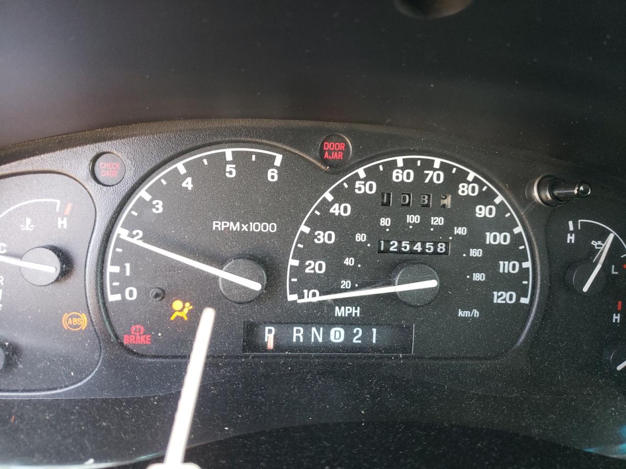 Photo 8 from auction – 2000 FORD EXPLORER X with VIN 1FMDU73EXYZA45018