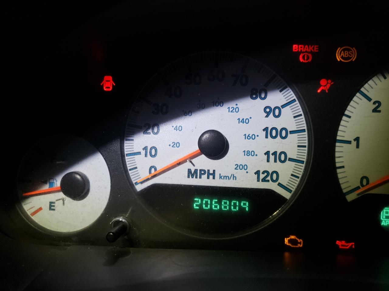 Photo 8 from auction – 2005 DODGE CARAVAN with VIN 1D4GP24R85B213548