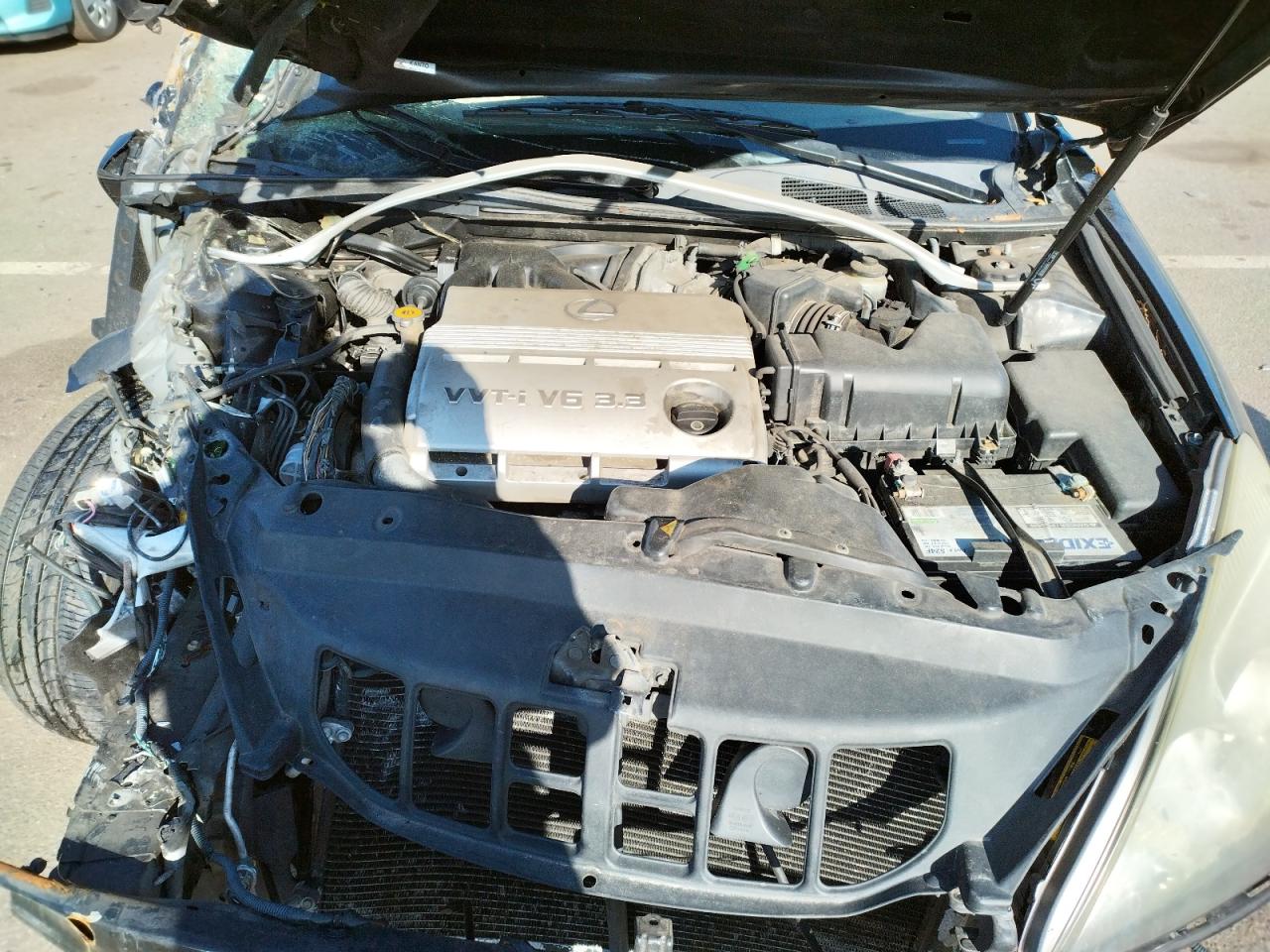 Photo 7 from auction – 2004 LEXUS ES 330 with VIN JTHBA30G145035643