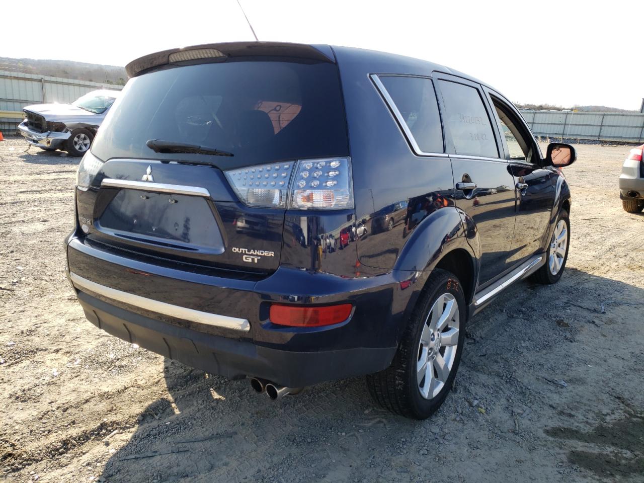 Photo 4 from auction – 2013 MITSUBISHI OUTLANDER with VIN JA4JT5AX5DU014618