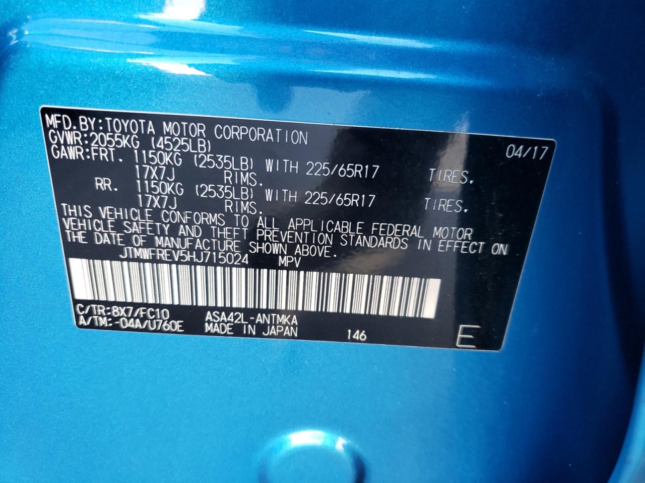 Photo 10 from auction – 2017 TOYOTA RAV4 XLE with VIN JTMWFREV5HJ715024