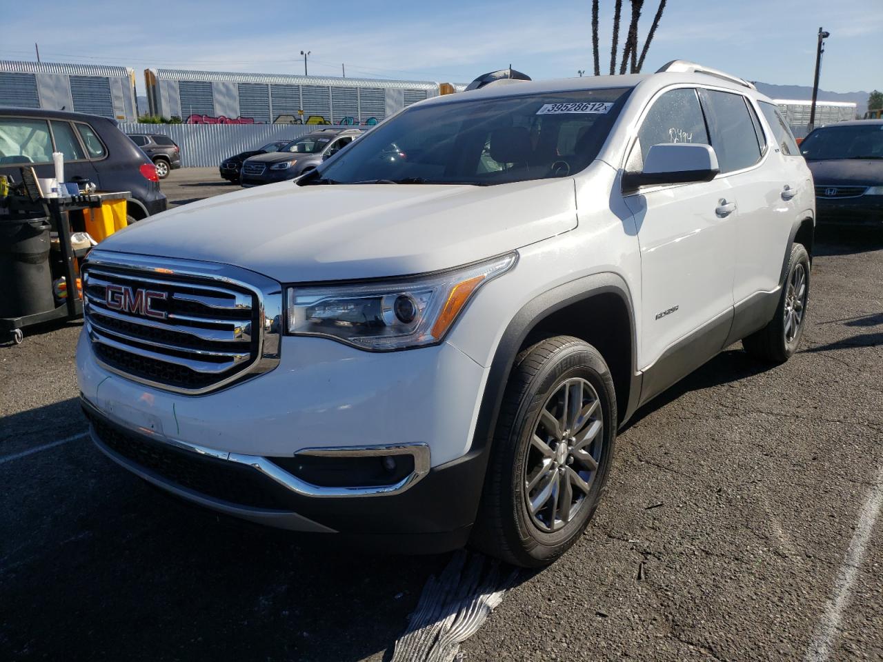 Photo 2 from auction – 2017 GMC ACADIA SLT with VIN 1GKKNMLS2HZ277694