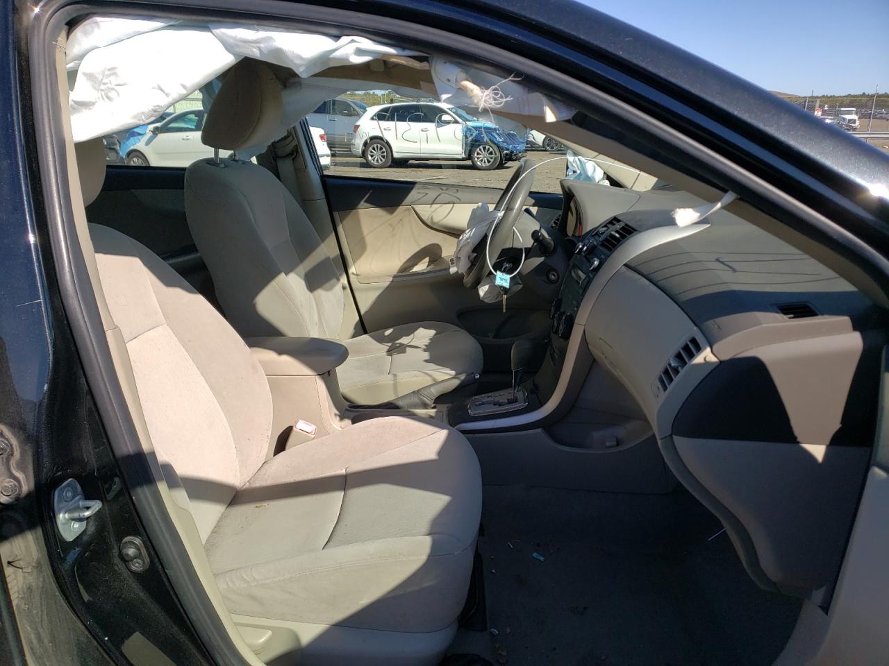 Photo 5 from auction – 2010 TOYOTA COROLLA with VIN JTDBU4EE7AJ075881
