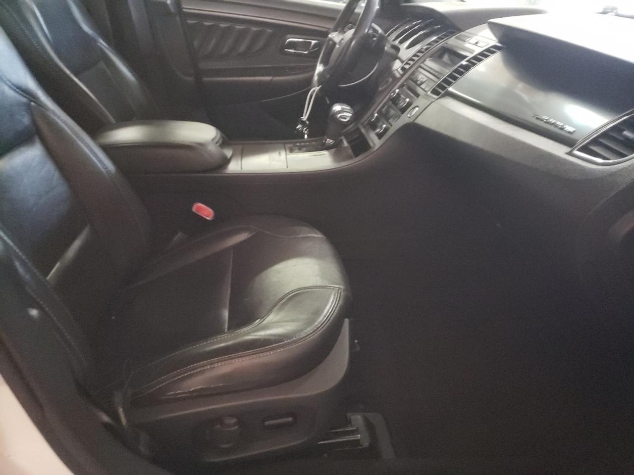 Photo 5 from auction – 2010 FORD TAURUS SEL with VIN 1FAHP2EW2AG155591