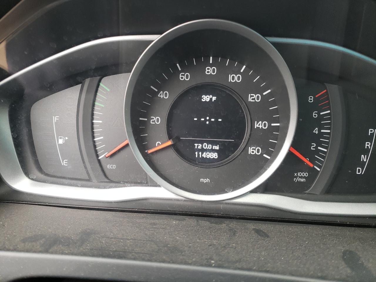 Photo 8 from auction – 2015 VOLVO S60 with VIN YV140MFJ4F2369430