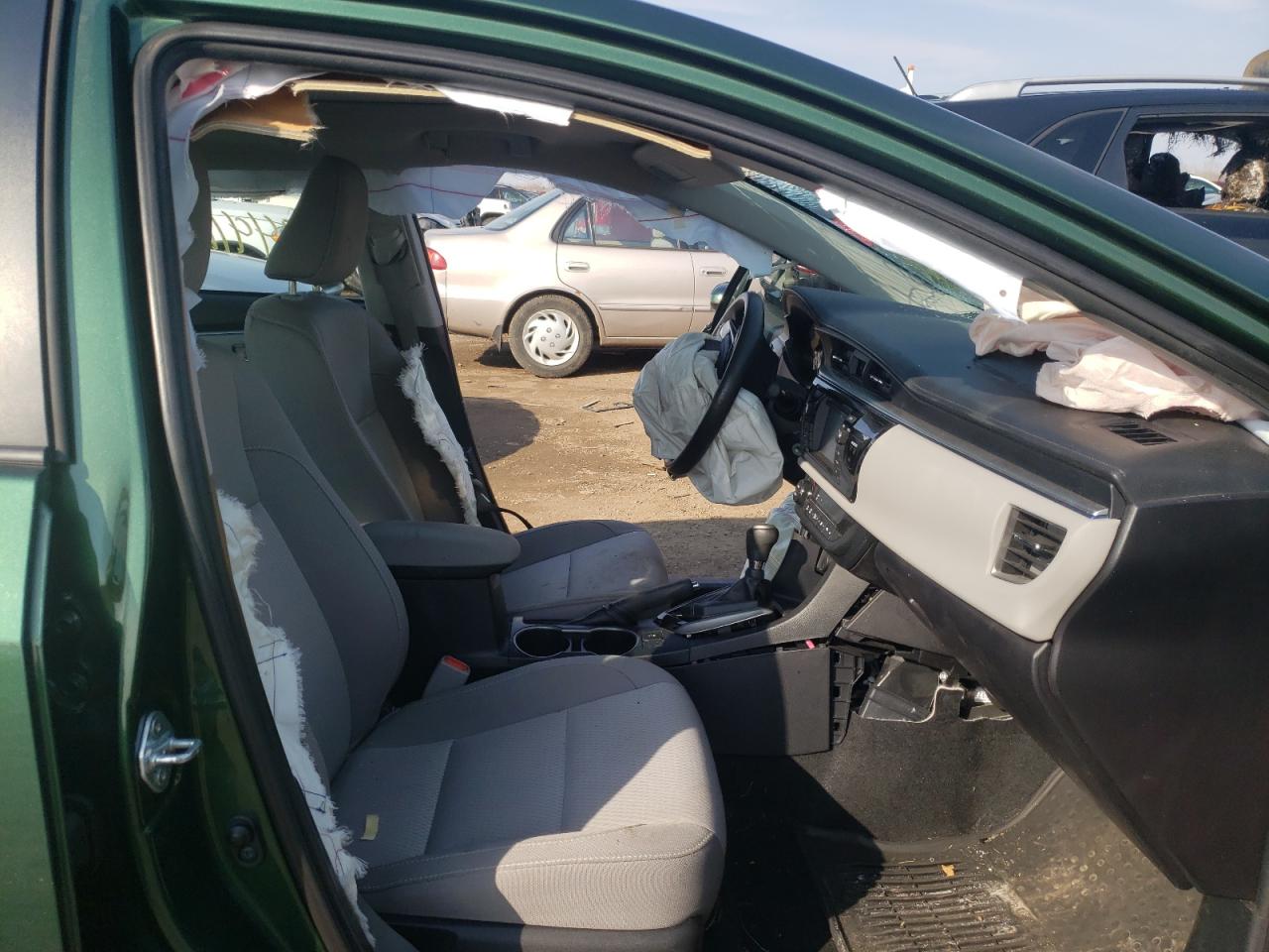 Photo 5 from auction – 2015 TOYOTA COROLLA L with VIN 2T1BURHE8FC255558