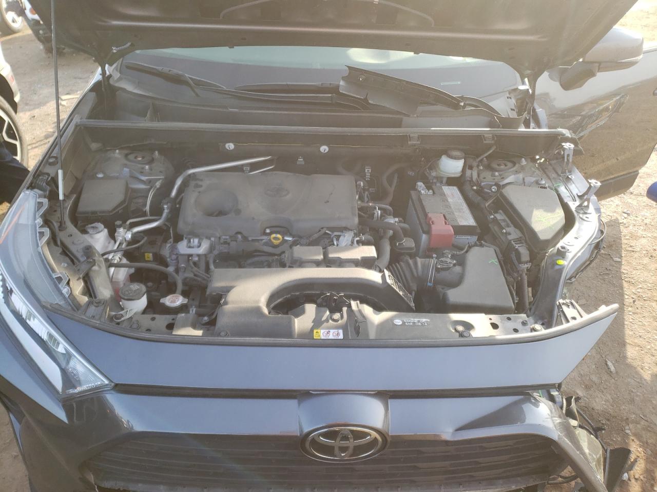 Photo 7 from auction – 2019 TOYOTA RAV4 XLE with VIN JTMP1RFV0KD503686
