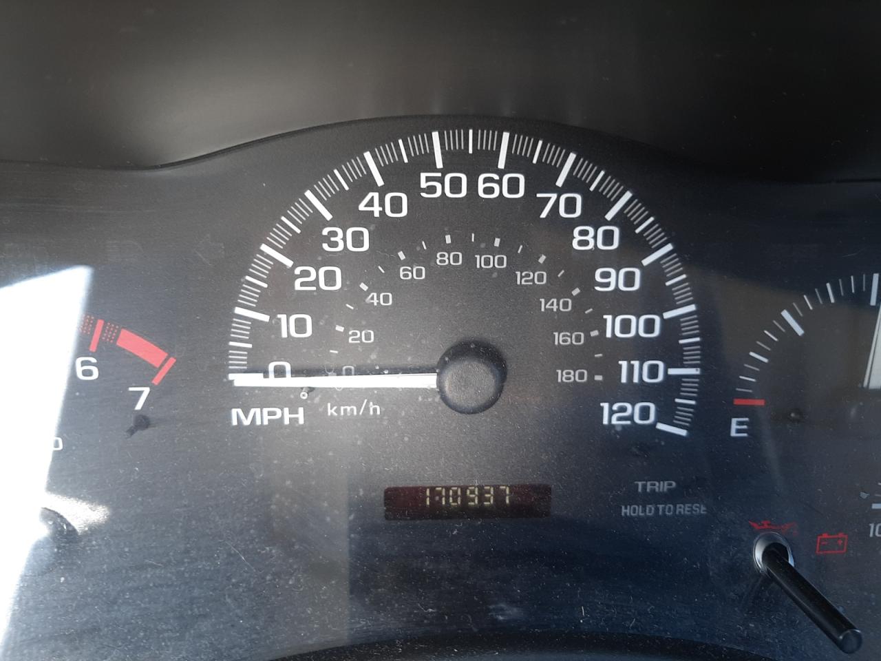 Photo 8 from auction – 2002 CHEVROLET MALIBU with VIN 1G1ND52J62M719724