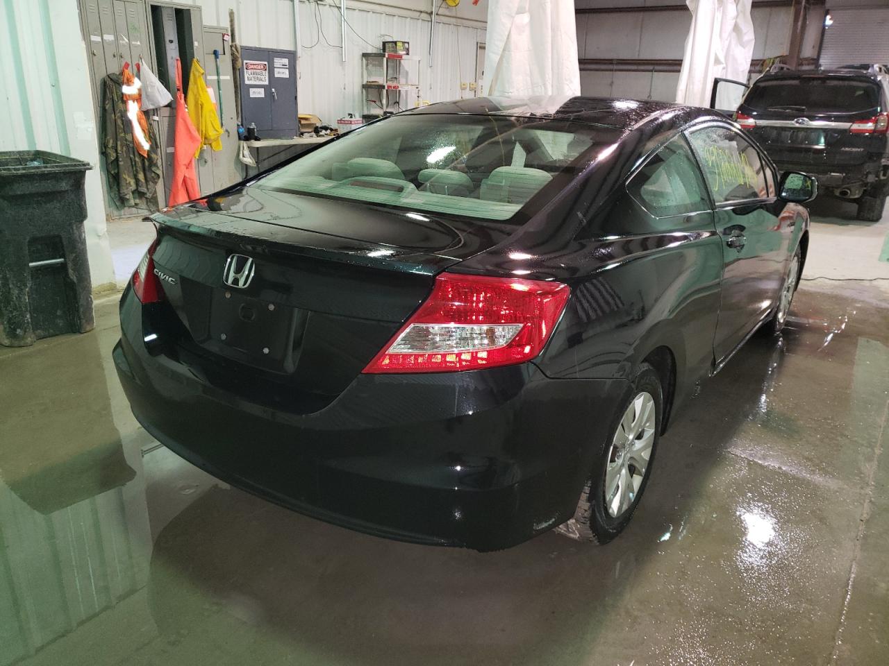 Photo 4 from auction – 2012 HONDA CIVIC LX with VIN 2HGFG3B57CH566352