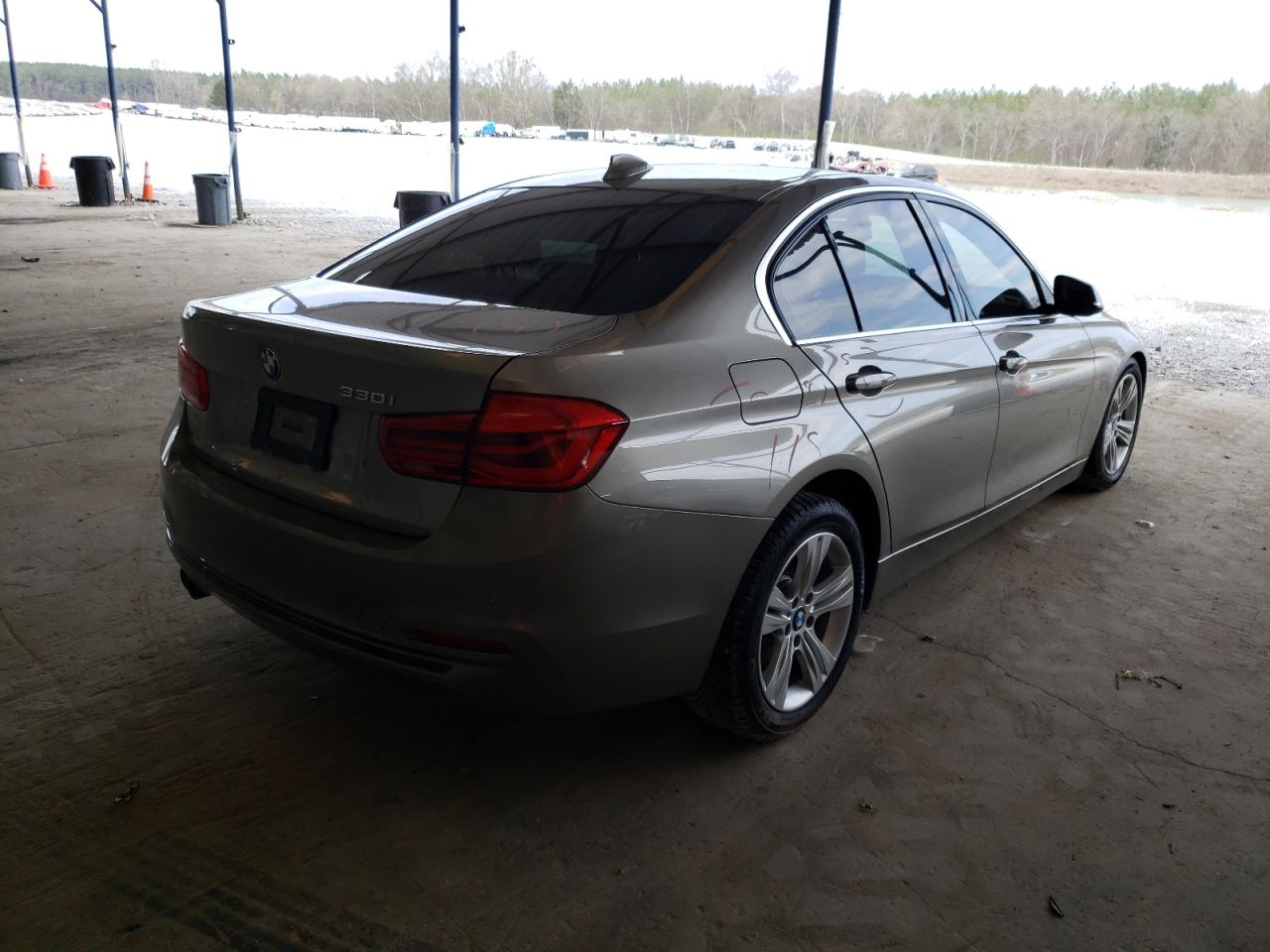 Photo 4 from auction – 2017 BMW 330 I with VIN WBA8B9G31HNU56599