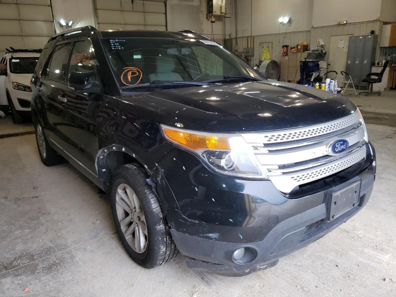 FORD EXPLORER X 2015 with VIN 1FM5K8D89FGA56688 - Photo from auction