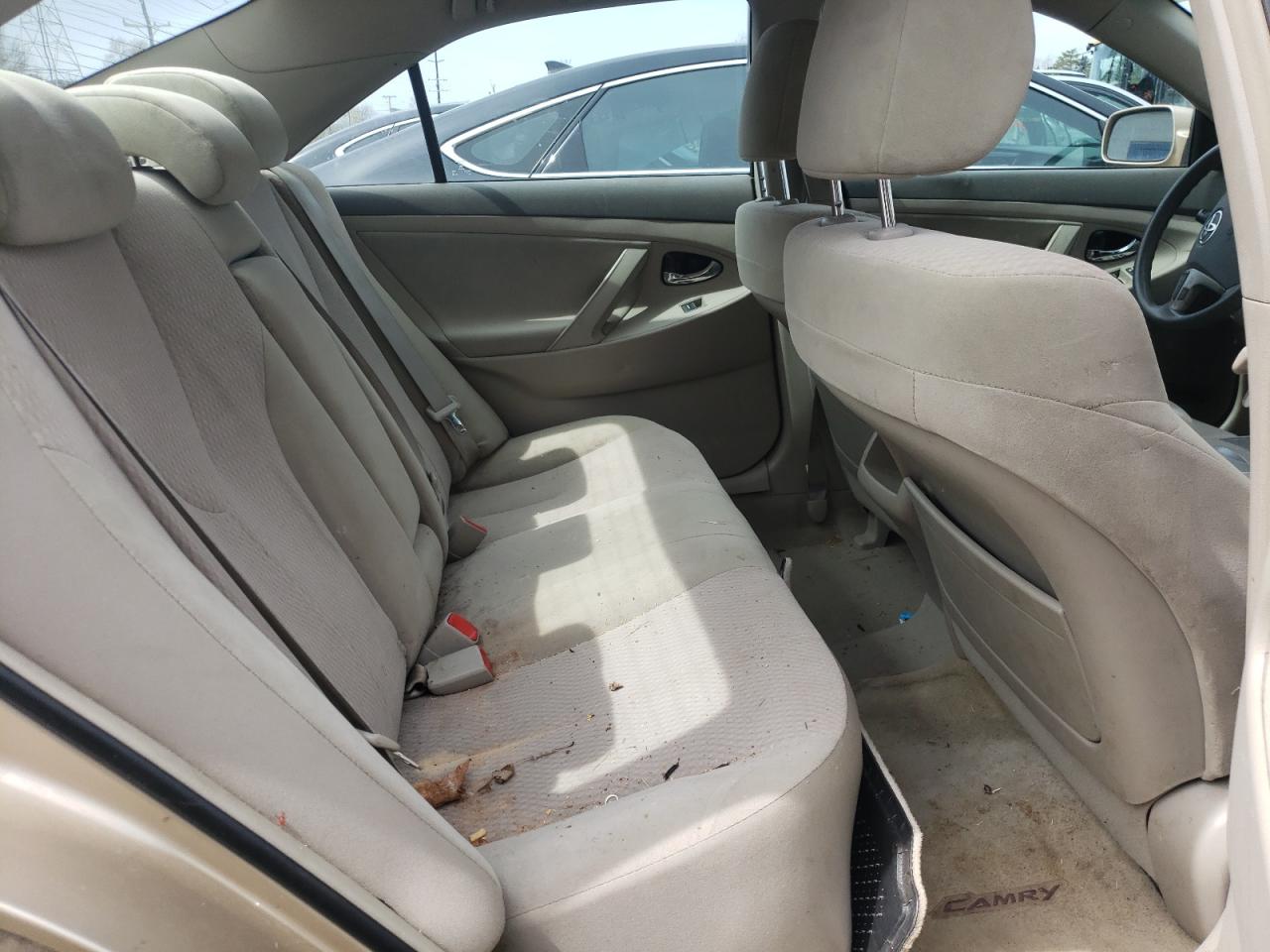 Photo 6 from auction – 2010 TOYOTA CAMRY BASE with VIN 4T4BF3EK2AR018966