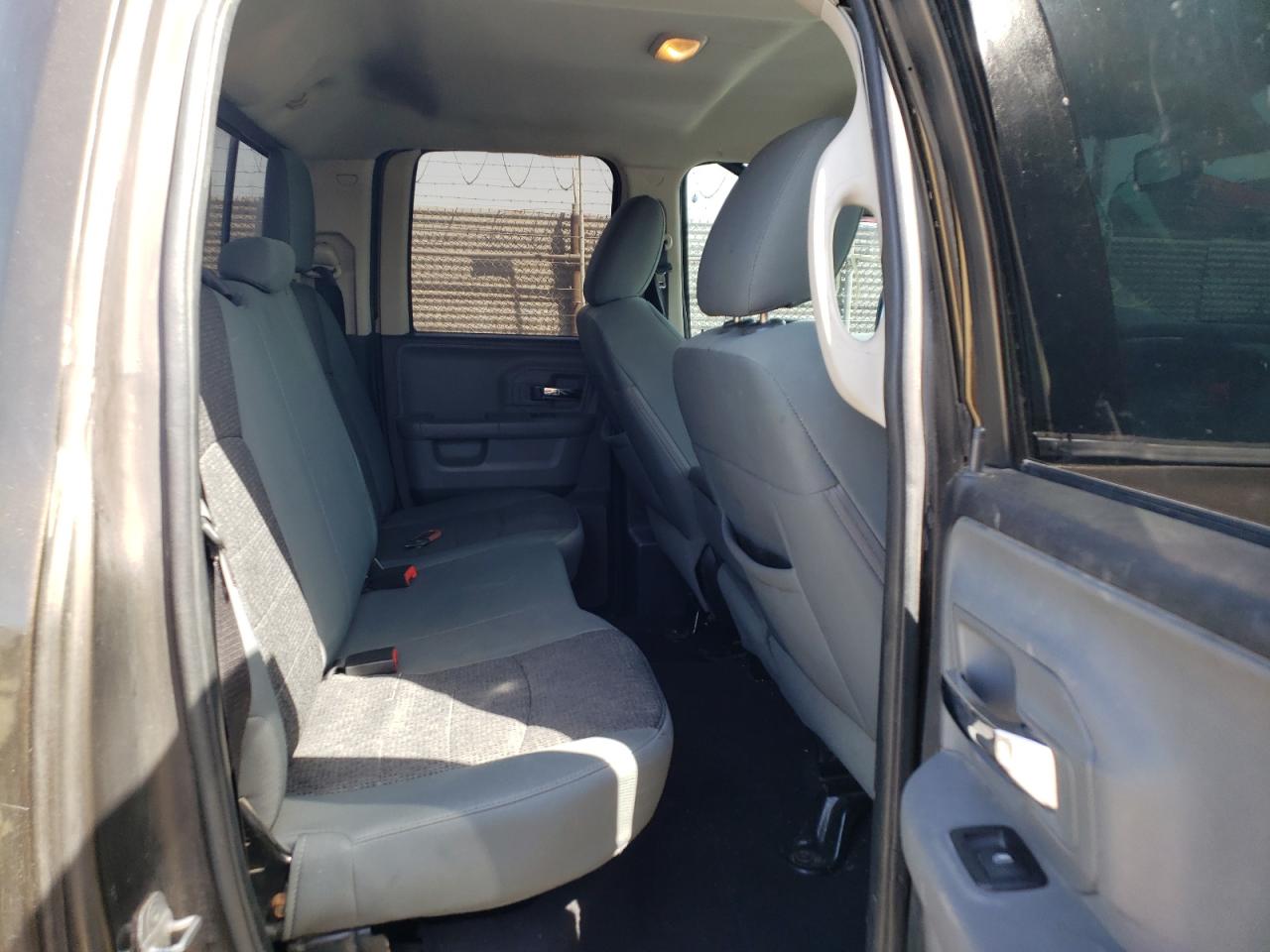 Photo 6 from auction – 2014 RAM 1500 SLT with VIN 1C6RR7GT8ES391911