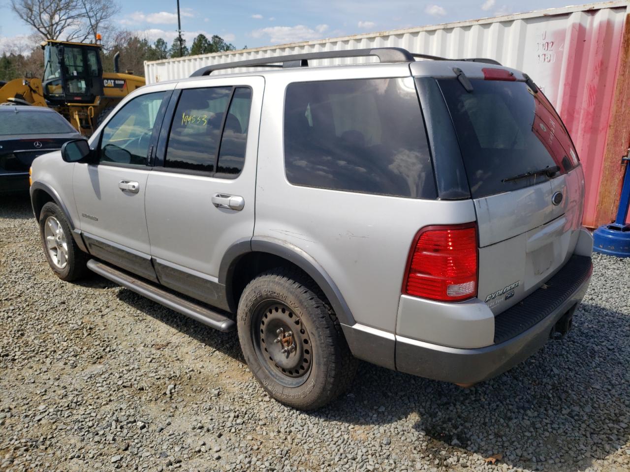 Photo 3 from auction – 2004 FORD EXPLORER X with VIN 1FMZU73K24UA03168