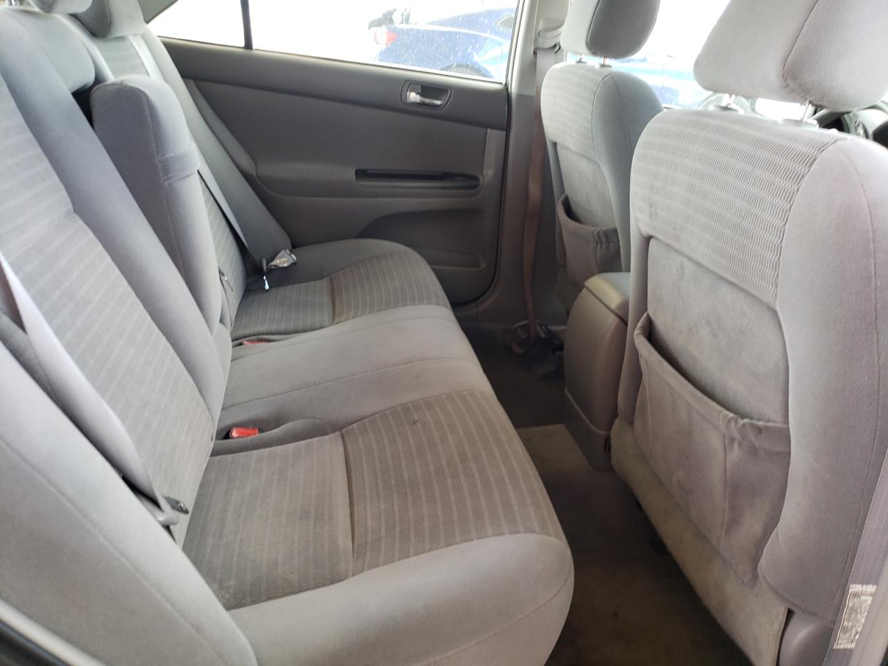 Photo 6 from auction – 2006 TOYOTA CAMRY LE with VIN 4T1BE30K86U660751