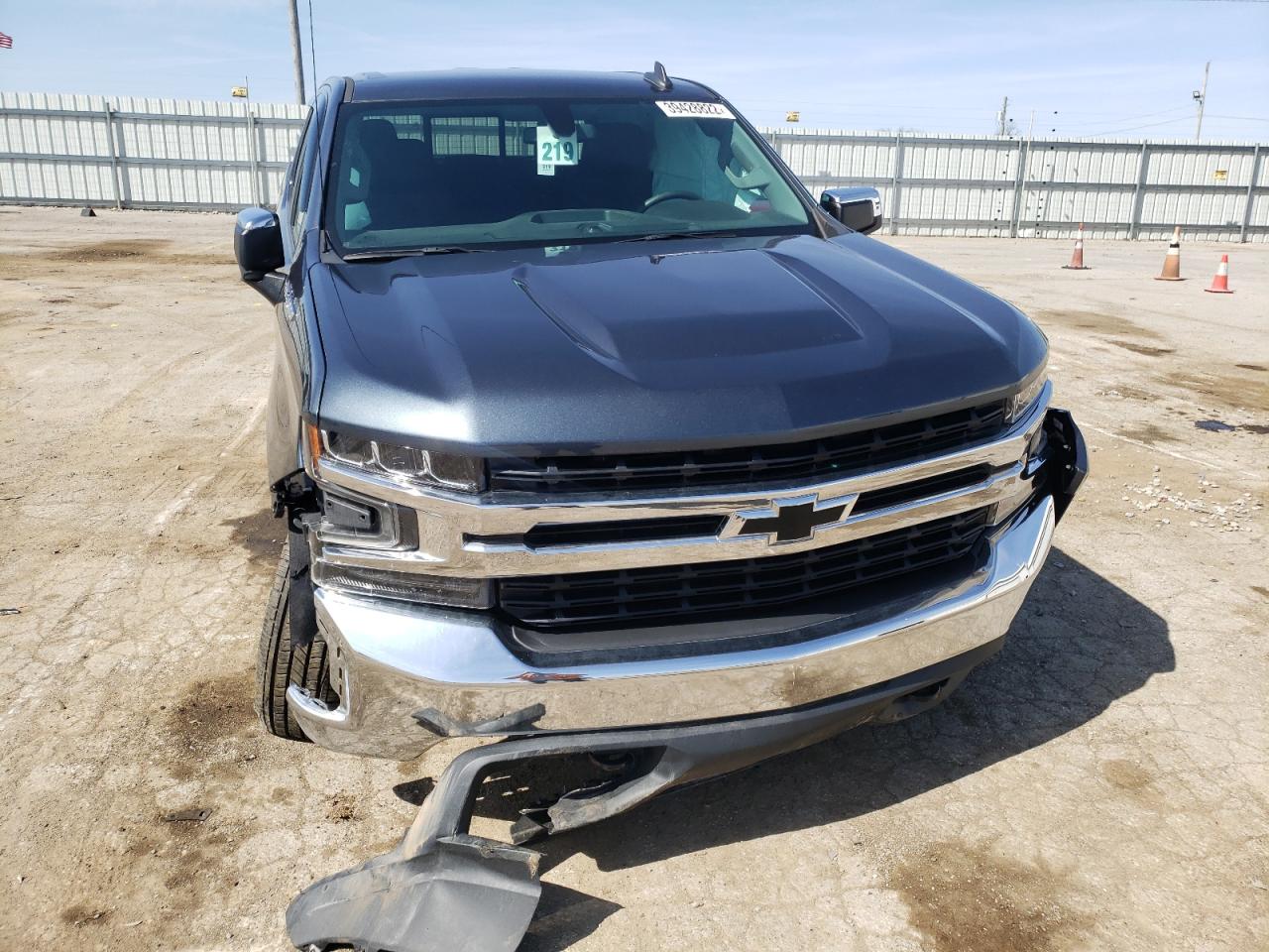 Photo 9 from auction – 2020 CHEVROLET SILVERADO with VIN 3GCUYDED9LG157331