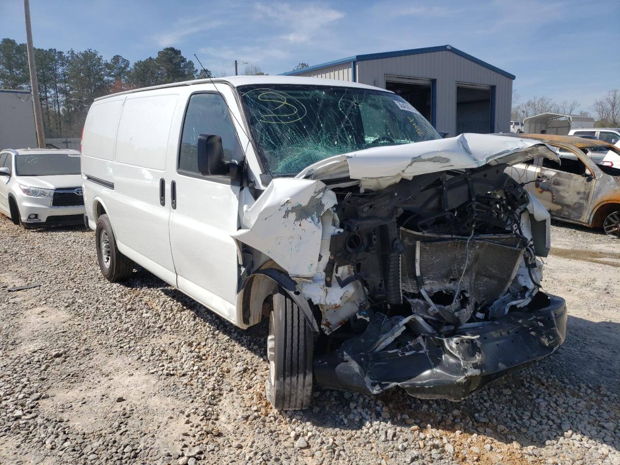Photo 1 from auction – 2017 CHEVROLET EXPRESS G2 with VIN 1GCWGAFF3H1175470