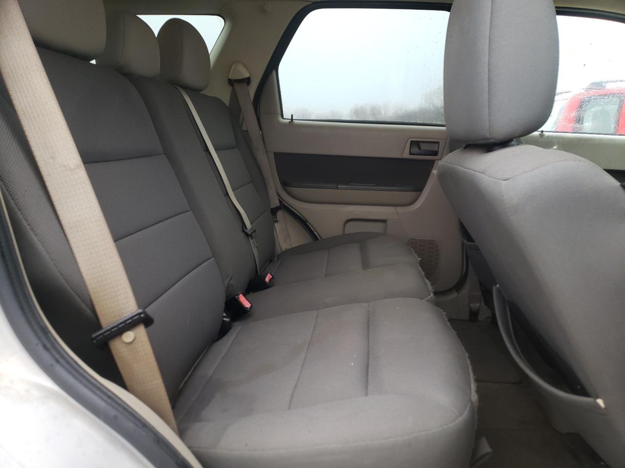 Photo 6 from auction – 2009 FORD ESCAPE XLT with VIN 1FMCU03G89KD16009