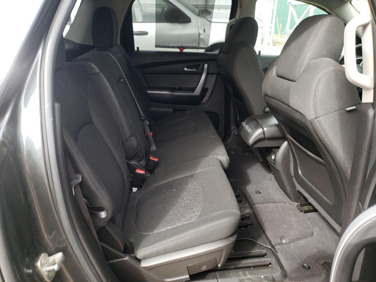 Photo 6 from auction – 2011 GMC ACADIA SLE with VIN 1GKKRNED4BJ334492